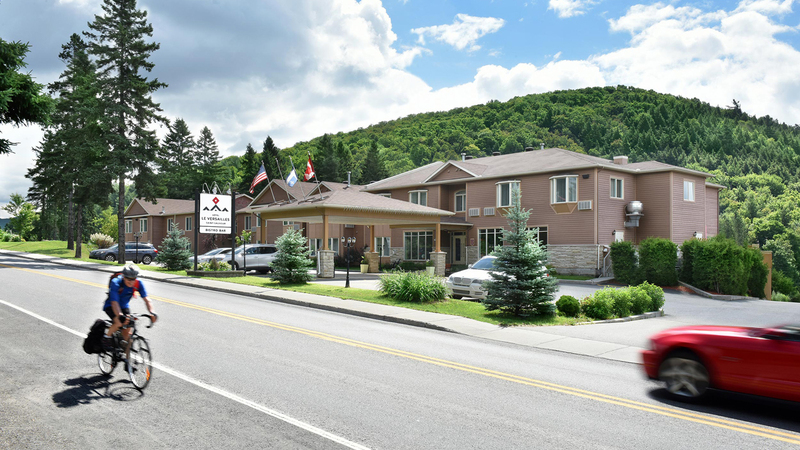 Le Versailles, a contemporary hotel in the heart of Saint-Sauveur Valley