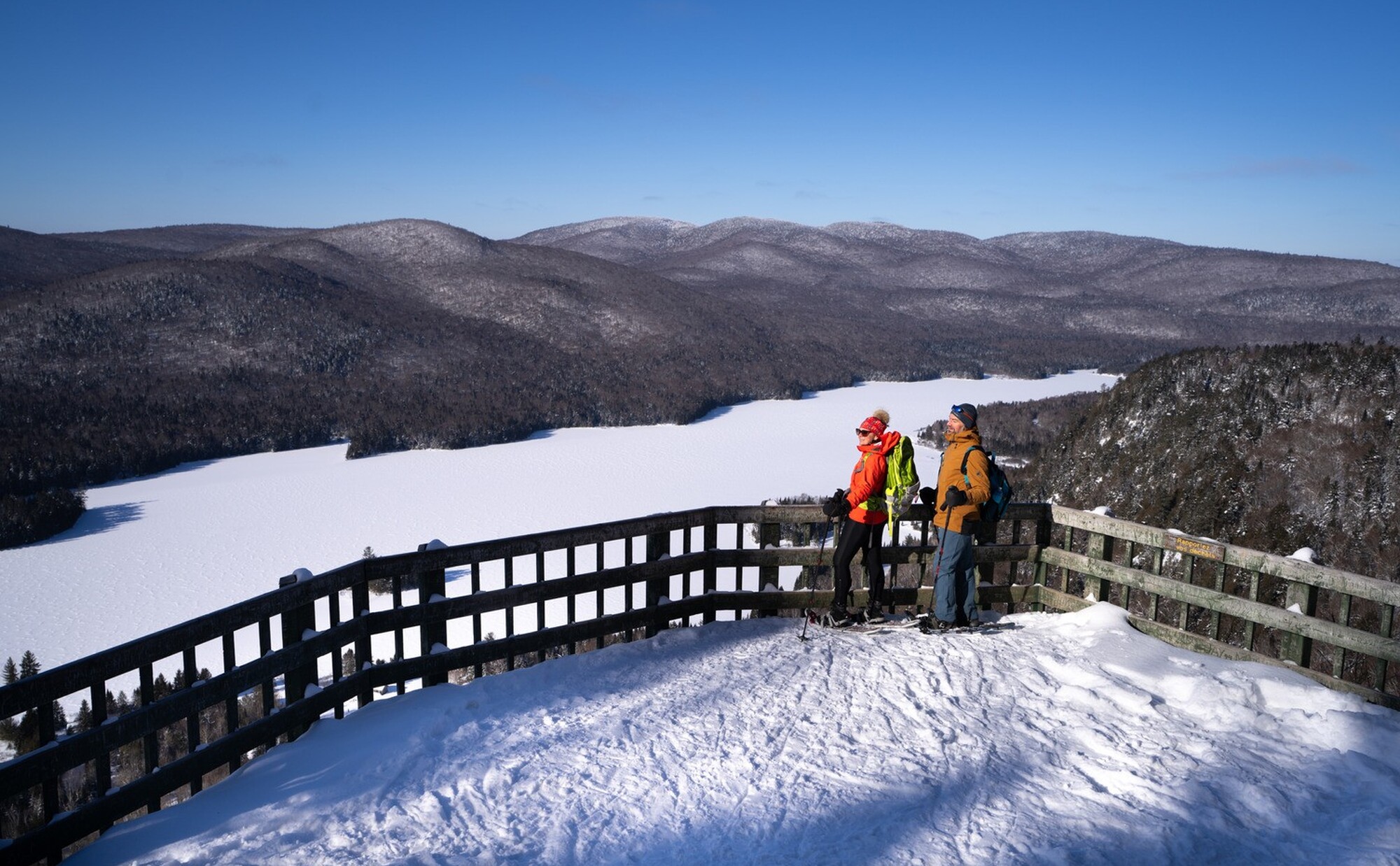Tioweroton Laurentians — Enjoy winter in Quebec